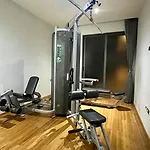 Pool Front Sexy Studio Fully Furnished Apartment